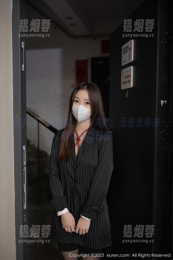 秀人网 - 与喵喵JOJO共舞：无圣光带来的清纯与轻松