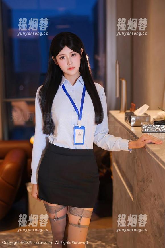 秀人网-陈舒羽 秀人网 - 这不就是想让我多看一眼的制服系列?陈舒羽你太懂了