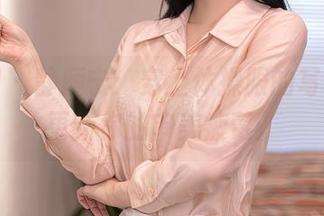 秀人网 – 静颜宁：穿上体操服的写真集，更新你的审美疲劳。