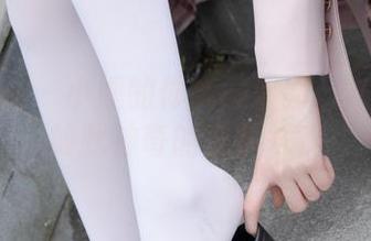 紧急企划 – 小婕的体操服套图：从未见过如此神奇的变形术？