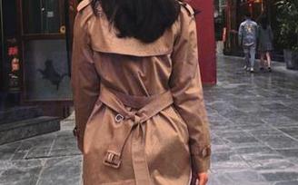 微密圈 – 散图怎能少了紫色哒豚豚的全套，更何况每一张都是“意外”的收获。