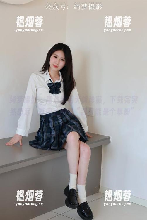 绮梦摄影 - 高清秋月无修珍藏，下载完突然想起，真应了那句“我可能是个暴殷”。