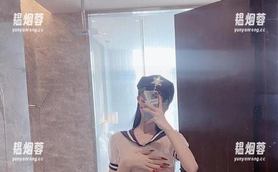微密圈 - 脸红Dearie你这连衣裙，真该做成图库里的资源，再被更多人看见！