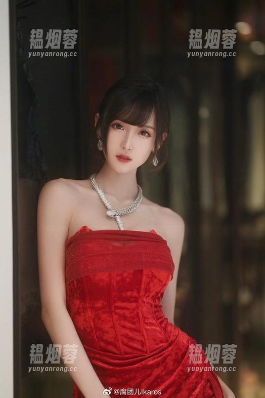 腐团儿Ikaros 少女前线全集下载,腐团儿Ikaros又来了,这次她在搞什么名堂?