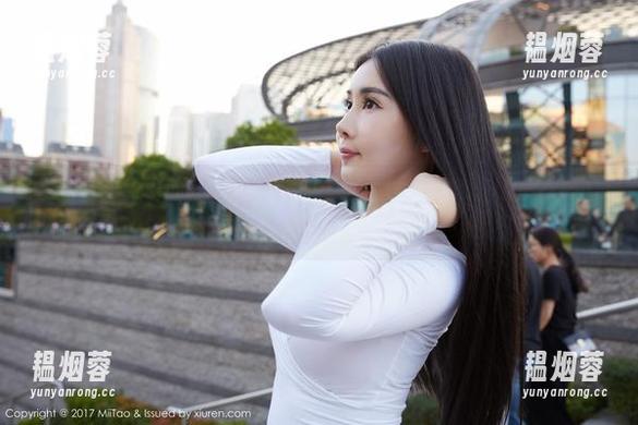 蜜桃社-露西Lucy 蜜桃社 - 你见过这样的水手服吗?露西Lucy把我对这套衣服的印象清空了…