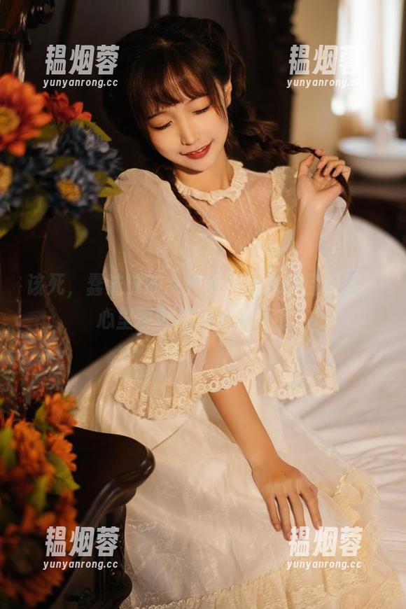 该死，蠢沫沫的女神图包让我刮目相看，心里各种想法一涌而上。