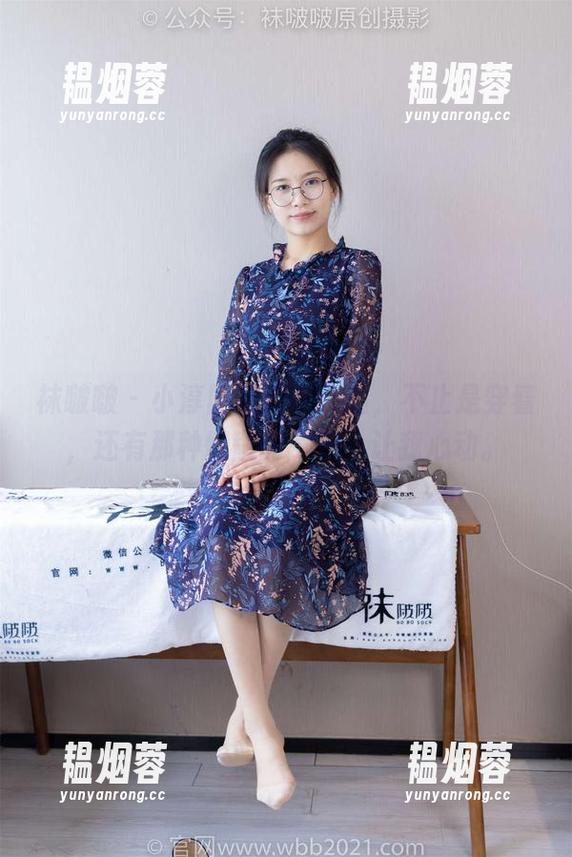 袜啵啵 - 小淳匡威板鞋作品，不止是穿着，还有那种懒散的气息，让我心动。