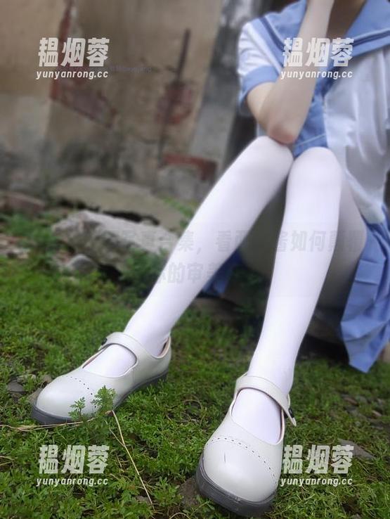 西尔酱 死库水校服写真合集,看西尔酱如何颠覆你的审美!