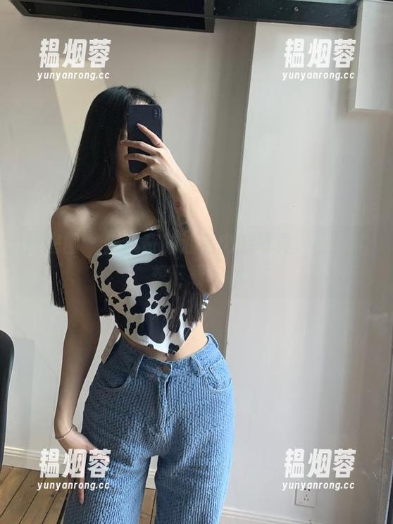 微密圈 - 陈佩奇的油亮肉腿写真，看了就想下载收藏