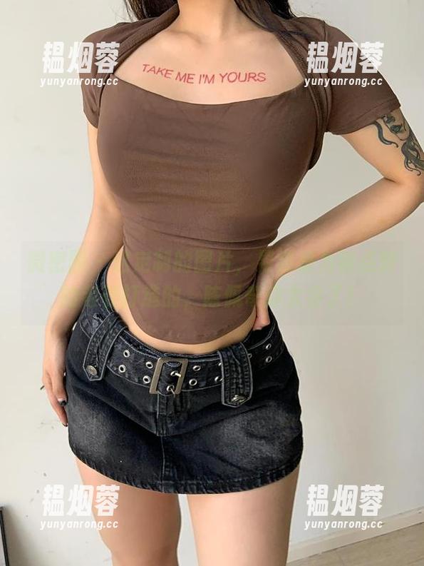 微密圈 - 这定制的图片，果然是为被点赞的老婆打造的，陈佩奇你太会了！