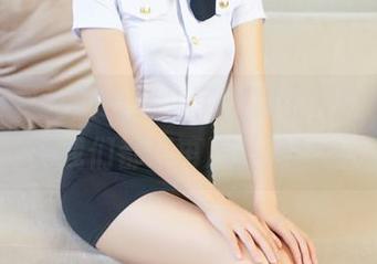 青豆客 – 写真合集来了，杨上萱的毛衣让我们都想再冻一遍！