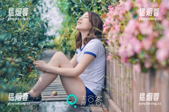 青豆客 - 不只是普通双人，资源免费，苏糯米让你眼前一亮