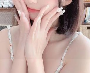 温柔的猫咪心！最新照片，纯白的魔物喵nigisa，就是这样不经意地藏着点小妖娆呢！