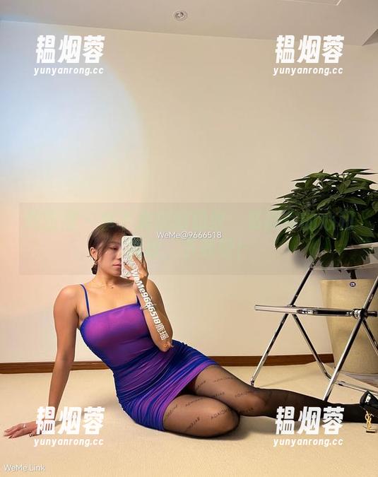 微密圈 - 拿下鹿瑶的豹纹：紧抓你的心和眼球，下载吧！